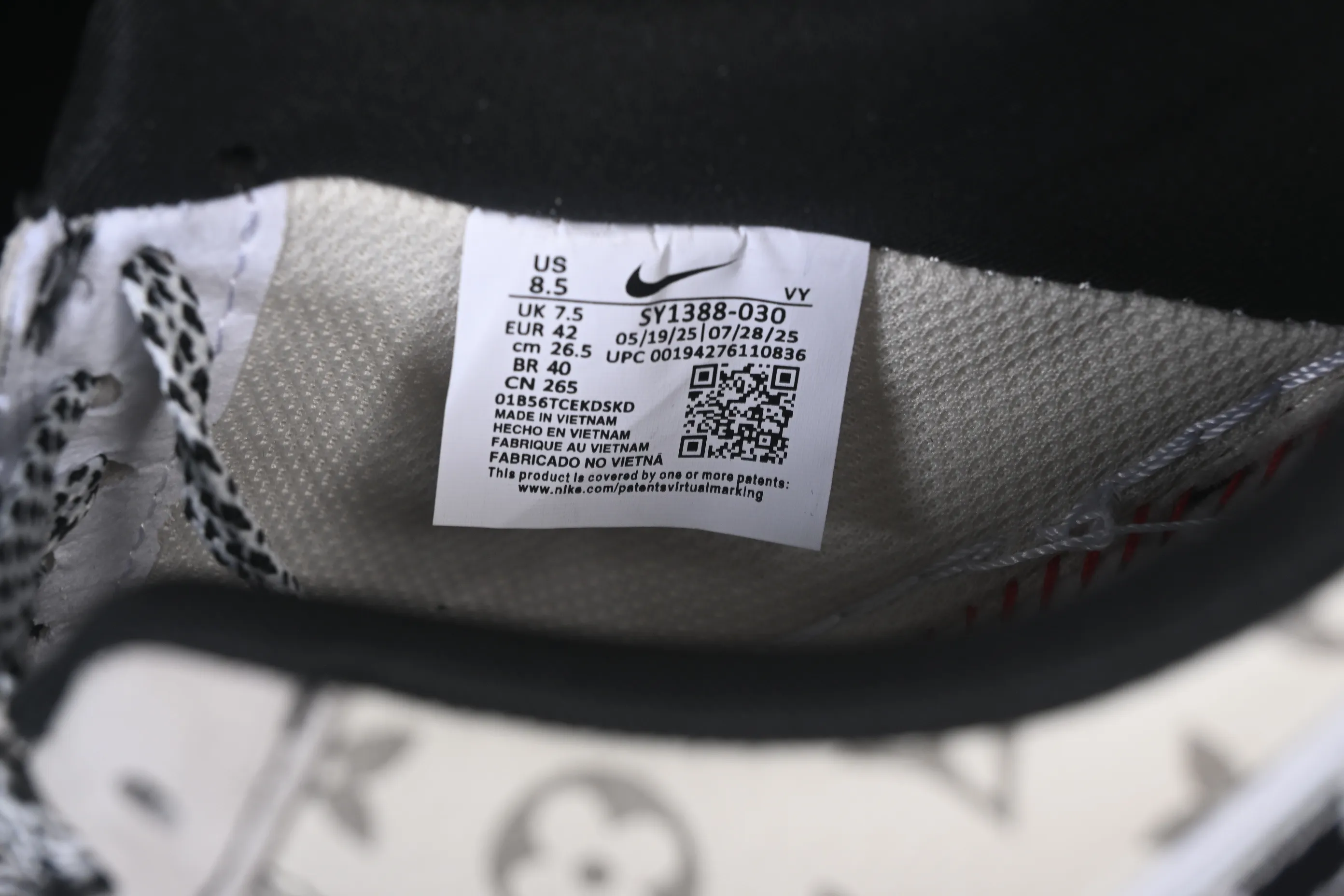 All Categories Nk Air Force 1 Air Force Series Nk Air Force 1 Low Air Force Low Nike Air Force 1'07 Low Gray and White Presbyopic Air Force One Low Casual Shoes SY1388-030